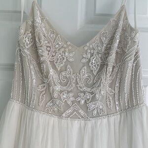 Adrianna Papell NWT beaded tulle gown in ivy nude